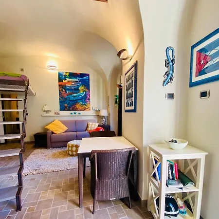 Apartment Hostdomus - Cicala *